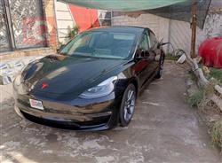 تسلا موديل 3